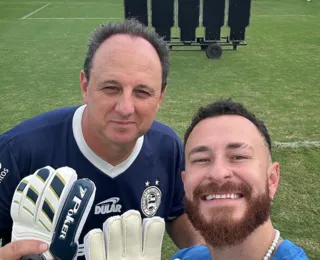 Cidade Tricolor recebe visita ilustre em treino do Bahia