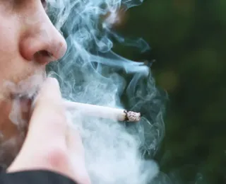 Cigarro responde por 80% das mortes por câncer de pulmão no Brasil