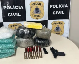 Cinco quilos de drogas e pistola falsa foram apreendidas em Salvador