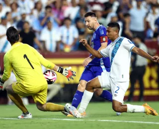 Com dois de Messi, Argentina goleia em jogo antes da Copa América