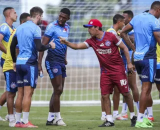 Com retorno de Arias, Rogério Ceni promove treino técnico e tático