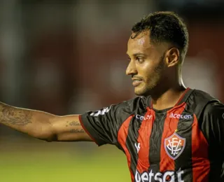 De saída do Vitória, Mateus Gonçalves acerta com o Goiás