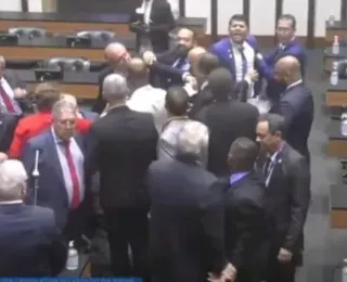 Deputados acionam Conselho de Ética contra Marcelino Galo e Olívia