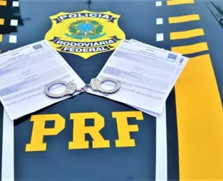 Falsa médica é presa durante abordagem da PRF na Bahia
