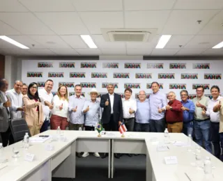 Em diálogo com municípios, Jerônimo recebe prefeito de Conde