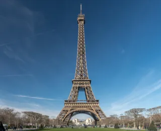 'Frente republicana' contra extrema direita toma forma na França