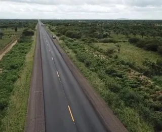 Governo revitaliza 130  quilômetros da BR-407, na Bahia