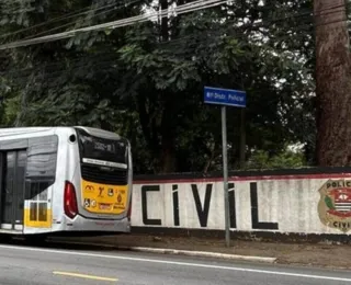 Homem é detido após denúncia de que ele se masturbava em ônibus