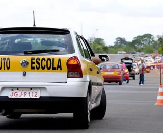 Idade fixa para veículos: representantes de autoescolas avaliam lei