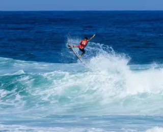 Ítalo Ferreira é campeão de surfe em Saquarema e entra no top 5 da WSL