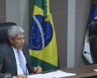 Jerônimo Rodrigues assina acordo de compra dos trens do VLT