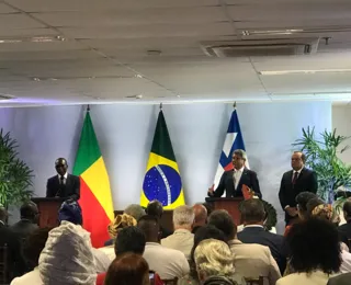 Jerônimo anuncia intercâmbio com Benin: "Vamos estreitar os laços"