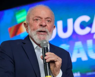 Lula confirma viagem à Bolívia após tentativa de golpe