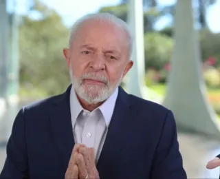 Lula presta homenagem às mães do RS: "Vocês não estão sozinhas"