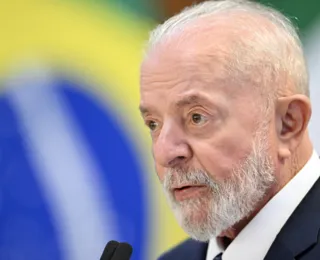 Após ida de Milei a SC, Lula convoca embaixador do Brasil na Argentina