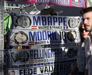 Mbappé assina com o Real Madrid e já chega na próxima semana