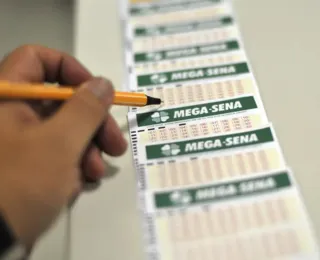 Mega-Sena não tem ganhador, e prêmio vai para R$ 15 milhões