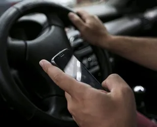 Motorista de app é acusado de perseguir e enviar nudes a passageira