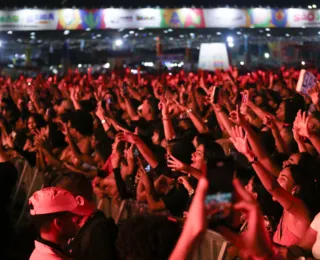 Mulheres respondem como os homens devem 'chegar' nelas nas festas