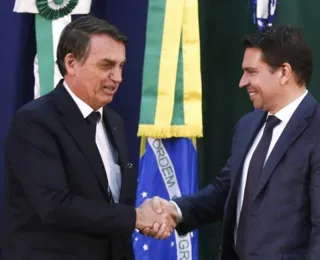 Após áudio, Moraes proíbe contato entre Ramagem e Bolsonaro