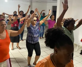 Previdência de Salvador promove aulas de dança para aposentados