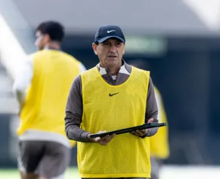 Corinthians se prepara para enfrentar o Bahia com novo treinador