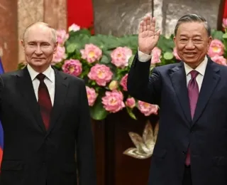 Putin visita o Vietnã depois de assinar acordo de defesa com a Coreia