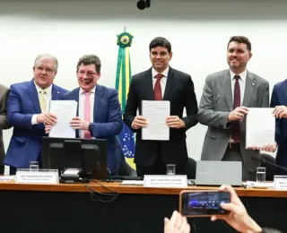 Reforma tributa carro elétrico e carne não entra na cesta básica