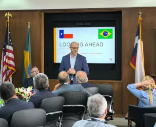 Representantes da Codeba fazem visita ao Porto de Houston