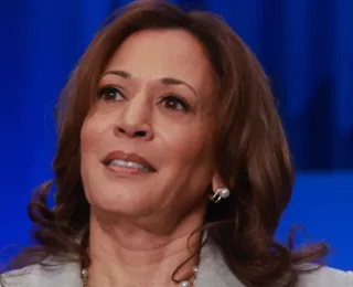 Saiba quem é Kamala Harris, favorita à presidência dos Estados Unidos