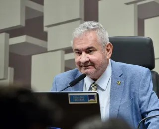 Senador Ângelo Coronel debate reforma tributária em Salvador