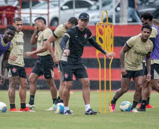 Sob novo comando, Vitória quer retomar confiança diante do Botafogo