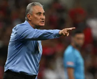 Tite rasga elogios à torcida do Vitória: "O Barradão pulsa"; assista