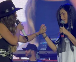 Vídeo: Após 2 anos, Simaria divide palco com Simone e surpreende fãs