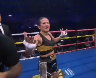 Vídeo: Em final de boxe, locutor erra e anuncia outra vencedora