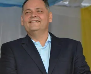 Vídeo mostra Guerrieri, ex-prefeito de Eunápolis, fugindo de intimação