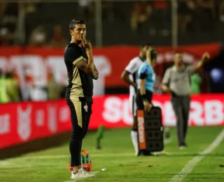 Vitória pega  o Atlético-GO em confronto  direto para sair  do Z-4