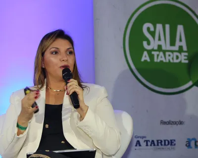 Advogada reforça importância do porto no comércio: "95% do fluxo"