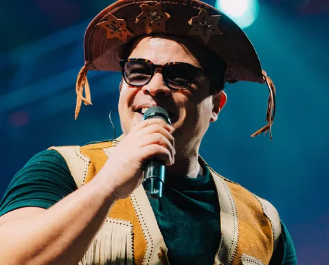 Negra Cor faz tributo a Gonzagão e Dominguinhos neste sábado - Imagem