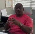 Baiano, advogado de Marçal desfere socos em colega durante audiência imagem