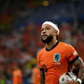 Corinthians anuncia a contratação do atacante Memphis Depay imagem