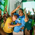 Prefeito pede menstruação verde de mulheres em inauguração do comitê imagem