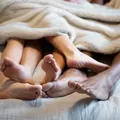 Suruba sem tabu: por que cresce o interesse por sexo em grupo? imagem