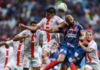Bahia sai na frente mas sofre empate após falha de Marcos Felipe