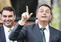 Bolsonaro comemora condenação de hacker Delgatti; veja