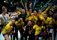 Brasil atropela Angola e avança de fase no handebol feminino