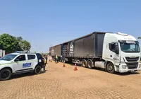 Carga milionária de leite em pó é apreendida pela Receita Federal