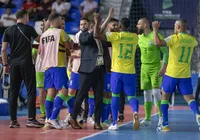 Copa do Mundo de Futsal: Brasil goleia Costa Rica e avança às quartas