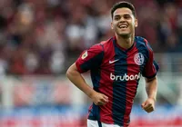 Cristian Ferreira chega a Salvador para assinar com o Vitória