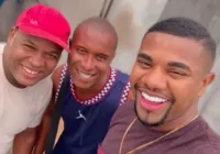 Davi visita Lapa e reencontra amigos dos tempos de ambulante